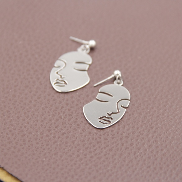 Art Portrait Face Feminist Earring - Picture 2 of 6